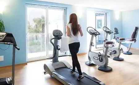 Kristal Palace - Tonelli - Adult Friendly *