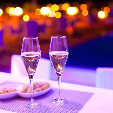 Hotel Kristal Palace - Tonelli - Adult Friendly